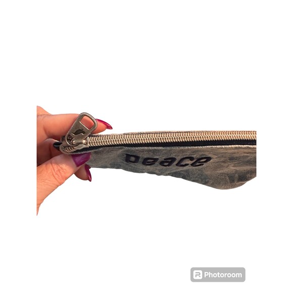 Sakroots Pouch - Picture 3 of 4